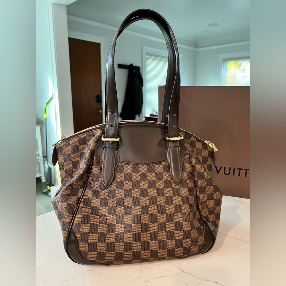 Pre Owned Authentic Louis Vuitton Verona MM Damier Ebene